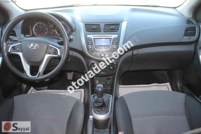 Hyundai Accent Blue 2012 1.6 CRDI Mode