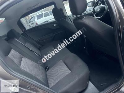 Peugeot 301 2018 1.6 BlueHDI Active