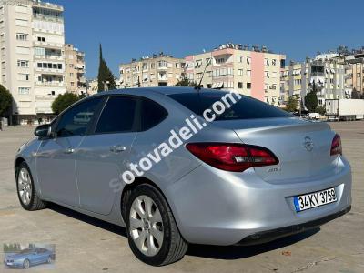 Opel Astra 2014 1.3 CDTI Business