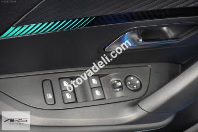 Peugeot 2008 2023 1.2 PureTech Allure