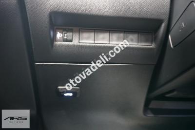 Peugeot 2008 2023 1.2 PureTech Allure