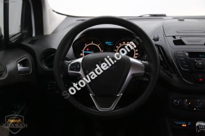 Ford Tourneo Courier 2022 1.5 TDCi Delux
