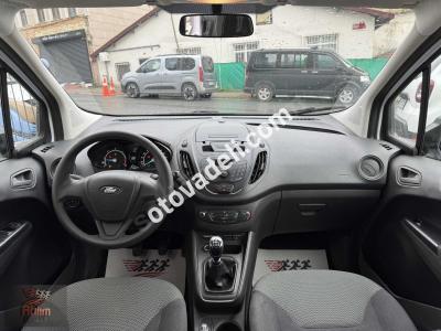 Ford Tourneo Courier 2022 1.5 TDCi Journey Trend