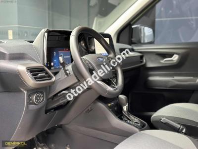 Ford Tourneo Courier 2024 1.0 EcoBoost Titanium