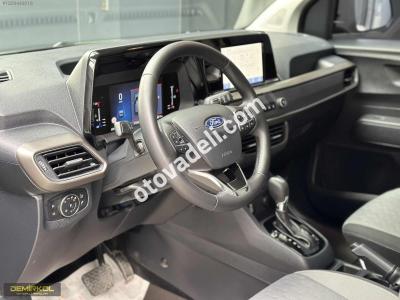 Ford Tourneo Courier 2024 1.0 EcoBoost Titanium