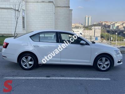 Skoda Octavia 2019 1.6 TDI Optimal
