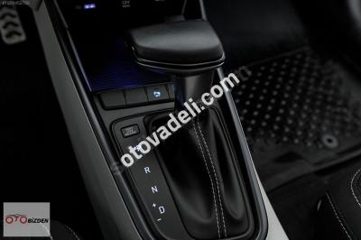 Hyundai Bayon 2021 1.4 MPI Style