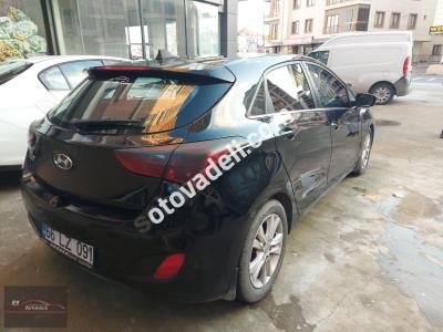 Hyundai i30 2013 1.6 GDi Elite