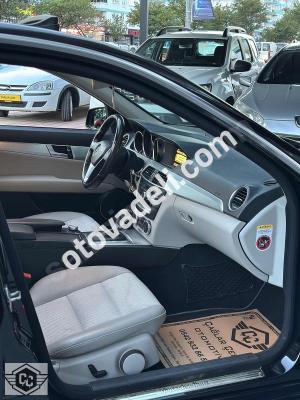 Mercedes C Serisi 2011 C 180 BlueEfficiency Fascination