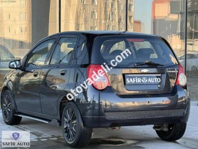 Chevrolet Aveo 2012 1.4 SE