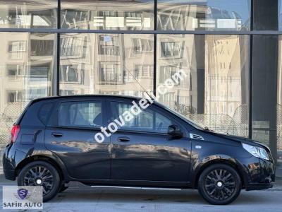 Chevrolet Aveo 2012 1.4 SE