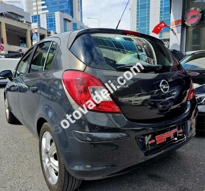 Opel Corsa 2013 1.2 Twinport Essentia