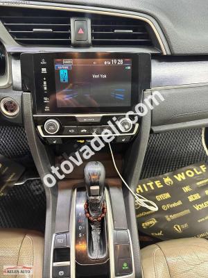 Honda Civic 2018 1.6i VTEC Eco Executive