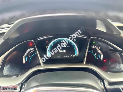 Honda Civic 2018 1.6i VTEC Eco Executive