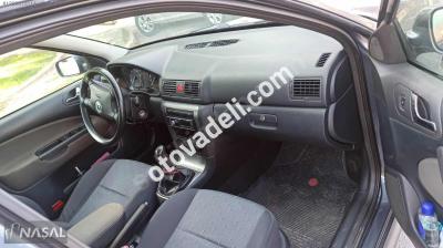 Skoda Octavia 2009 1.6 Tour