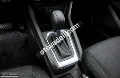 Renault Clio 2021 1.0 TCe Touch