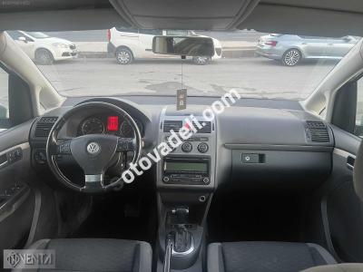 Volkswagen Touran 2010 1.4 TSI Comfortline