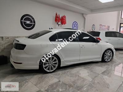 Volkswagen Jetta 2013 1.6 TDI Highline