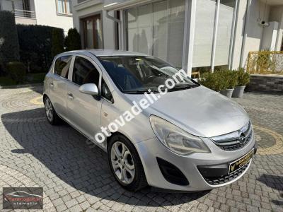 Opel Corsa 2011 1.2 Twinport Essentia