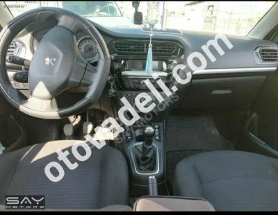 Peugeot 301 2014 1.6 HDi Active