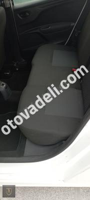 Citroen C-Elysée 2016 1.6 HDi Attraction