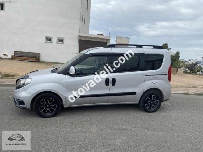 Fiat Doblo Combi 2015 1.6 Multijet Premio Plus