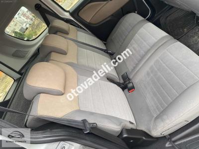 Fiat Doblo Combi 2015 1.6 Multijet Premio Plus