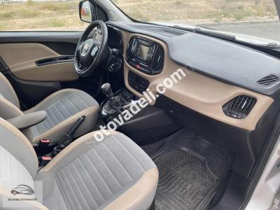 Fiat Doblo Combi 2015 1.6 Multijet Premio Plus