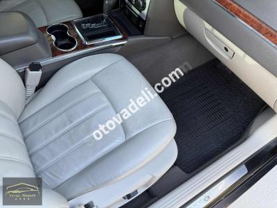 Chrysler 300 C 2008 3.0 CRD