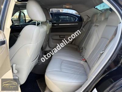 Chrysler 300 C 2008 3.0 CRD
