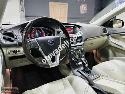 Volvo V40 Cross Country 2015 1.6 D Advance