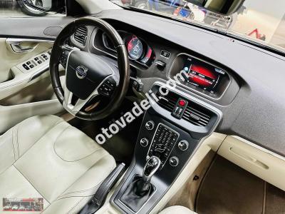 Volvo V40 Cross Country 2015 1.6 D Advance