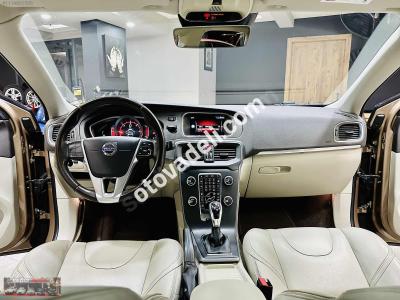 Volvo V40 Cross Country 2015 1.6 D Advance