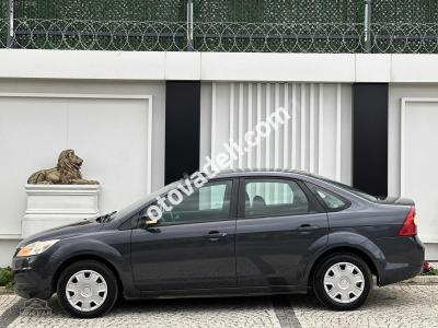 Ford Focus 2009 1.6 Trend