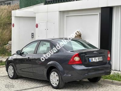 Ford Focus 2009 1.6 Trend