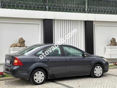 Ford Focus 2009 1.6 Trend