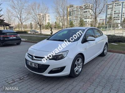 Opel Astra 2013 1.3 CDTI Edition