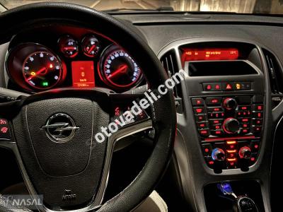 Opel Astra 2013 1.3 CDTI Edition