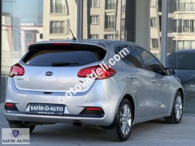 Kia Ceed 2012 1.6 CRDi Concept