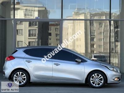 Kia Ceed 2012 1.6 CRDi Concept