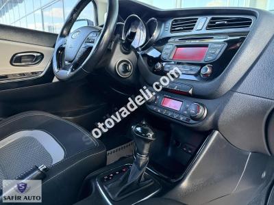 Kia Ceed 2012 1.6 CRDi Concept