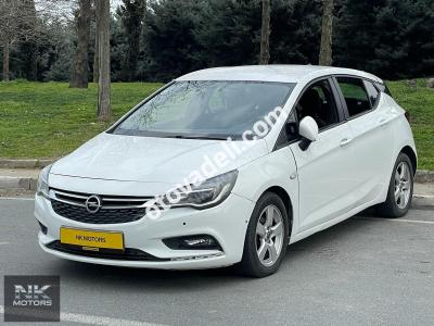 Opel Astra 2017 1.4 Enjoy