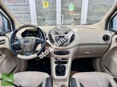 Ford Tourneo Courier 2018 1.5 TDCi Delux