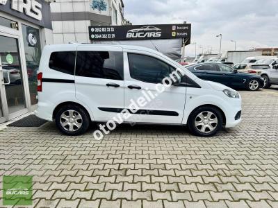 Ford Tourneo Courier 2018 1.5 TDCi Delux