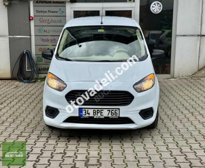 Ford Tourneo Courier 2018 1.5 TDCi Delux