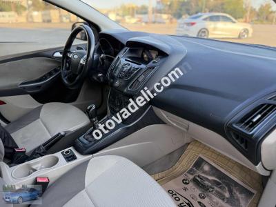 Ford Focus 2012 1.6 Trend X