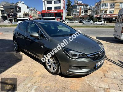 Opel Astra 2017 1.6 CDTI Dynamic