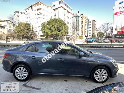 Renault Megane 2022 1.3 TCe Joy Comfort