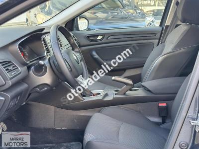 Renault Megane 2022 1.3 TCe Joy Comfort