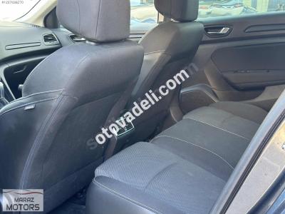 Renault Megane 2022 1.3 TCe Joy Comfort